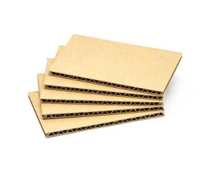 300x400, kartona starplika, eiropaletes 1/4 izmērā, 4 mm